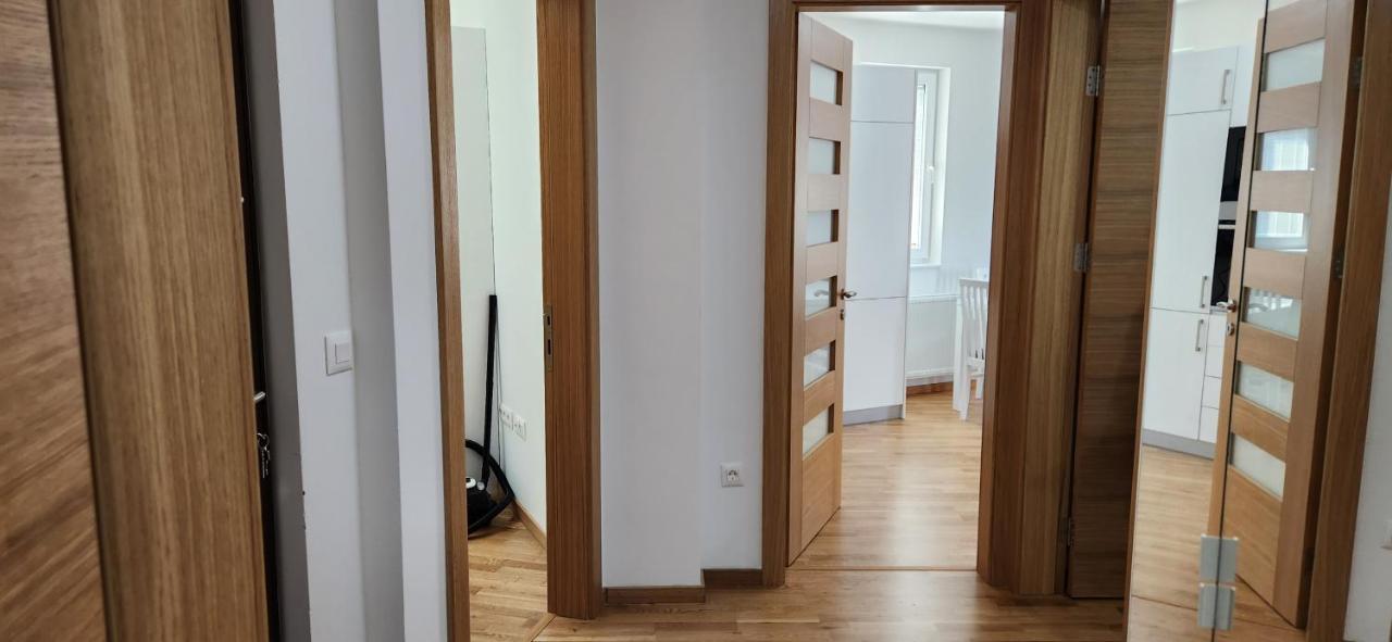Brand New Two Bedroom And One Living Room Apartment In A Great Location! SJJ Exterior foto